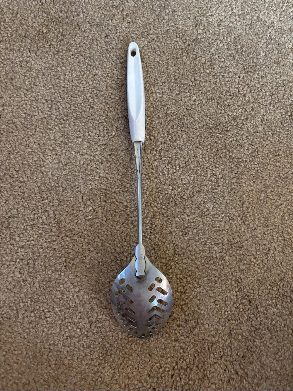 Vintage serving spoon Japan daisies and blue
